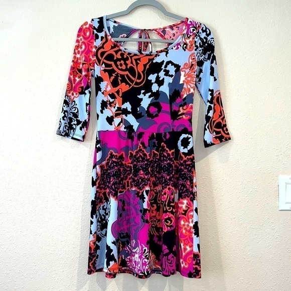NEW WITH TAGS ATTACHED Francesca’s Collection dress sz S - Picture 1 of 5
